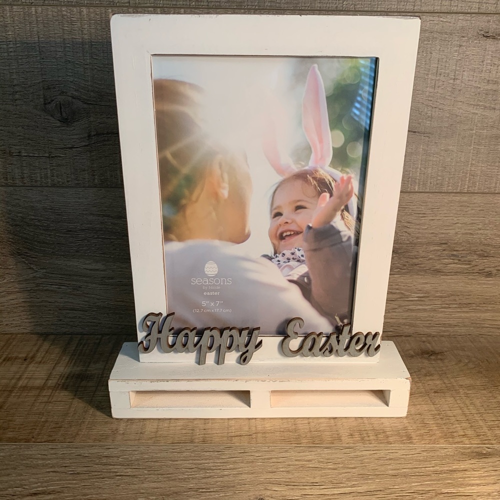 Vintage Style Happy Easter Photo Frame / Stand
